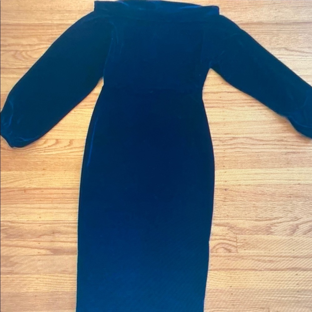 Elegant Navy Blue Velvet Dress, size M